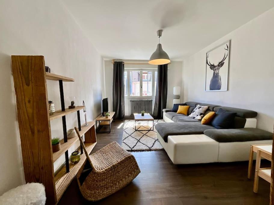 Epicea, Bel Avec Balcon Au Centre Apartment *